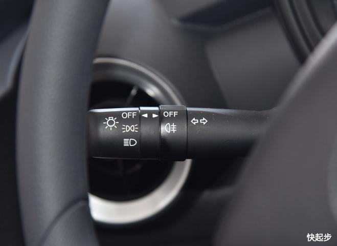 力帆汽车-力帆330EV