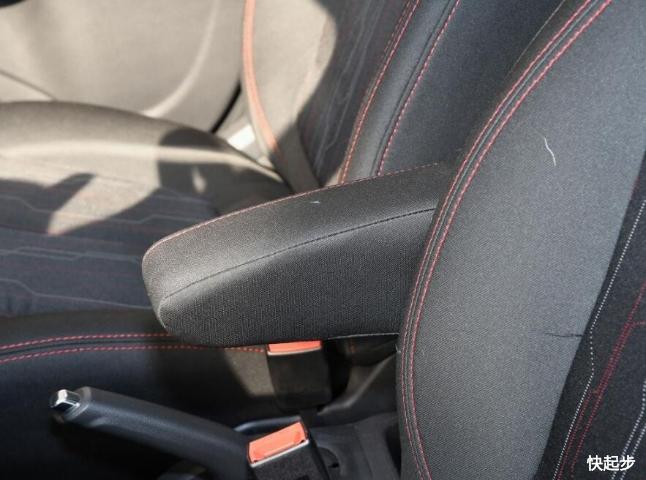 长安汽车-奔奔EV