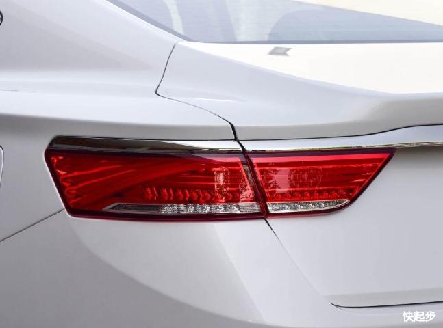 吉利汽车-博瑞PHEV