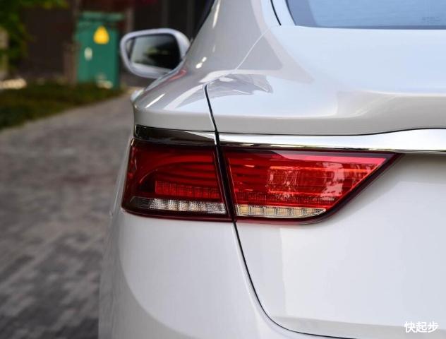 吉利汽车-博瑞PHEV