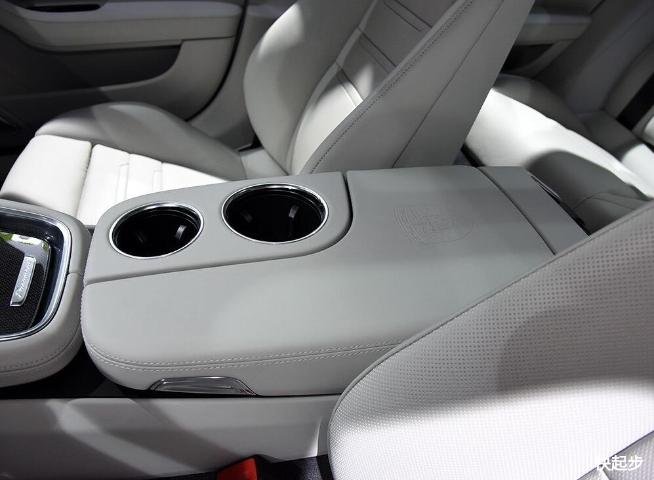 保时捷-Panamera新能源