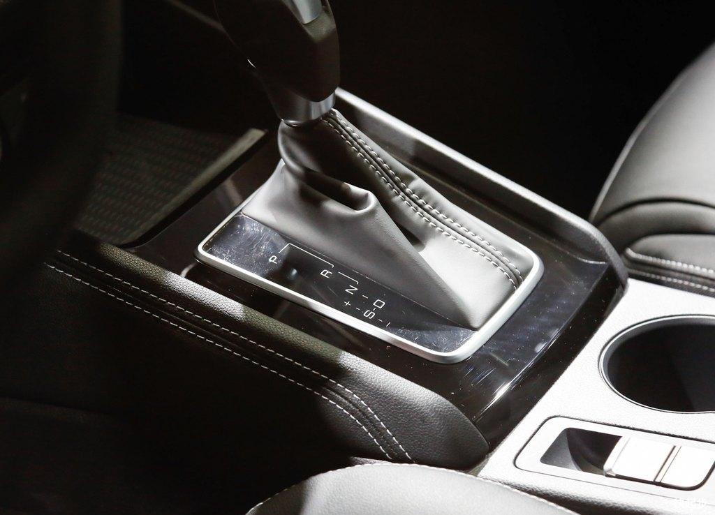 比亚迪-比亚迪宋DM