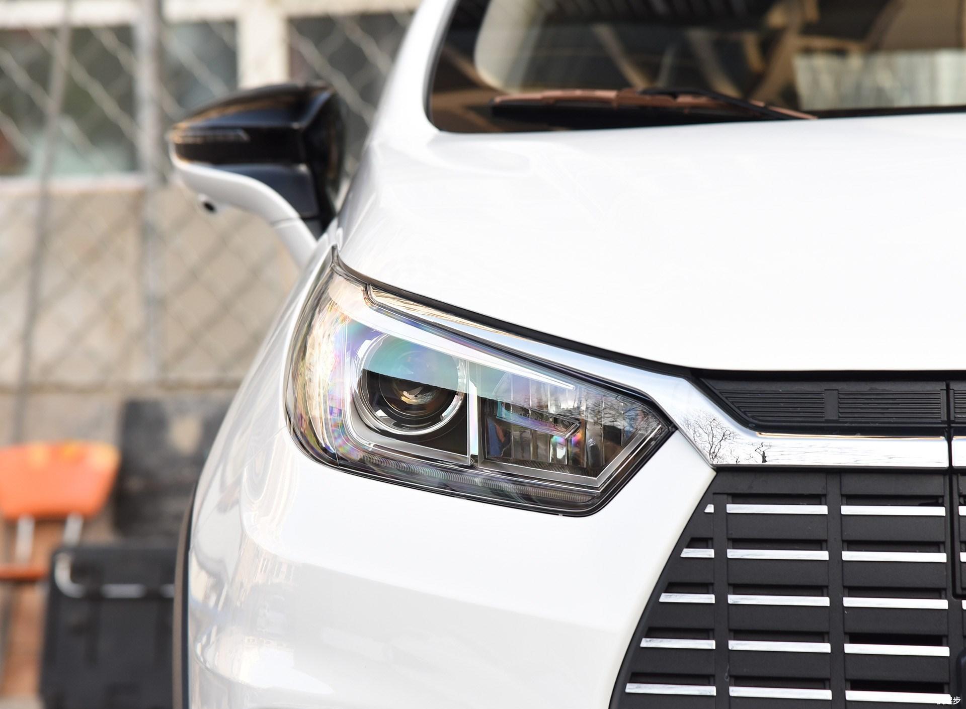 比亚迪-比亚迪元EV