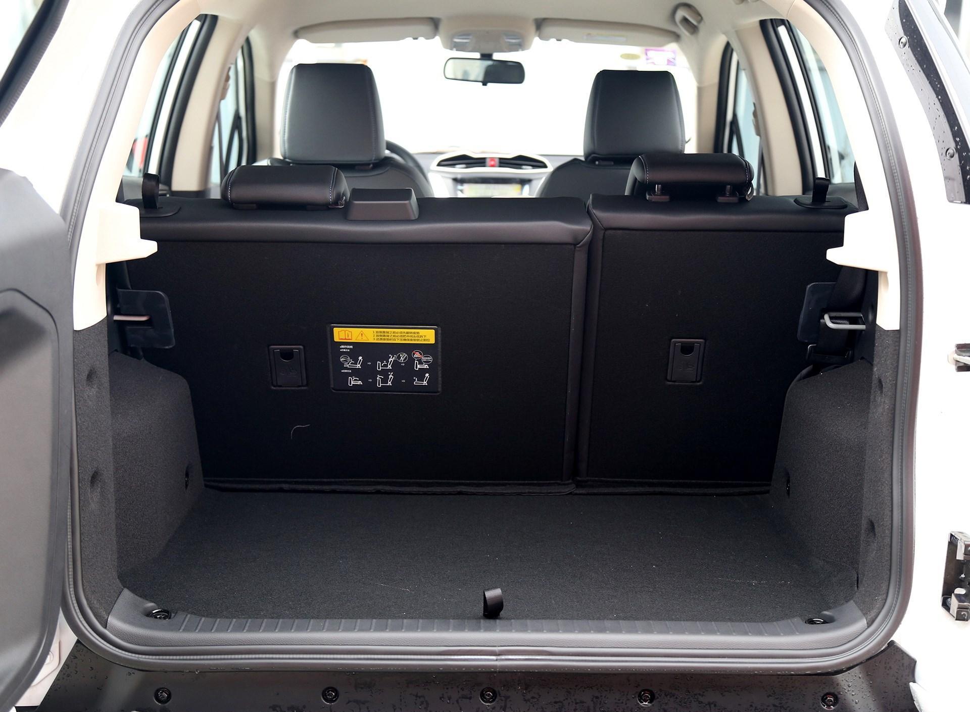 比亚迪-比亚迪元EV