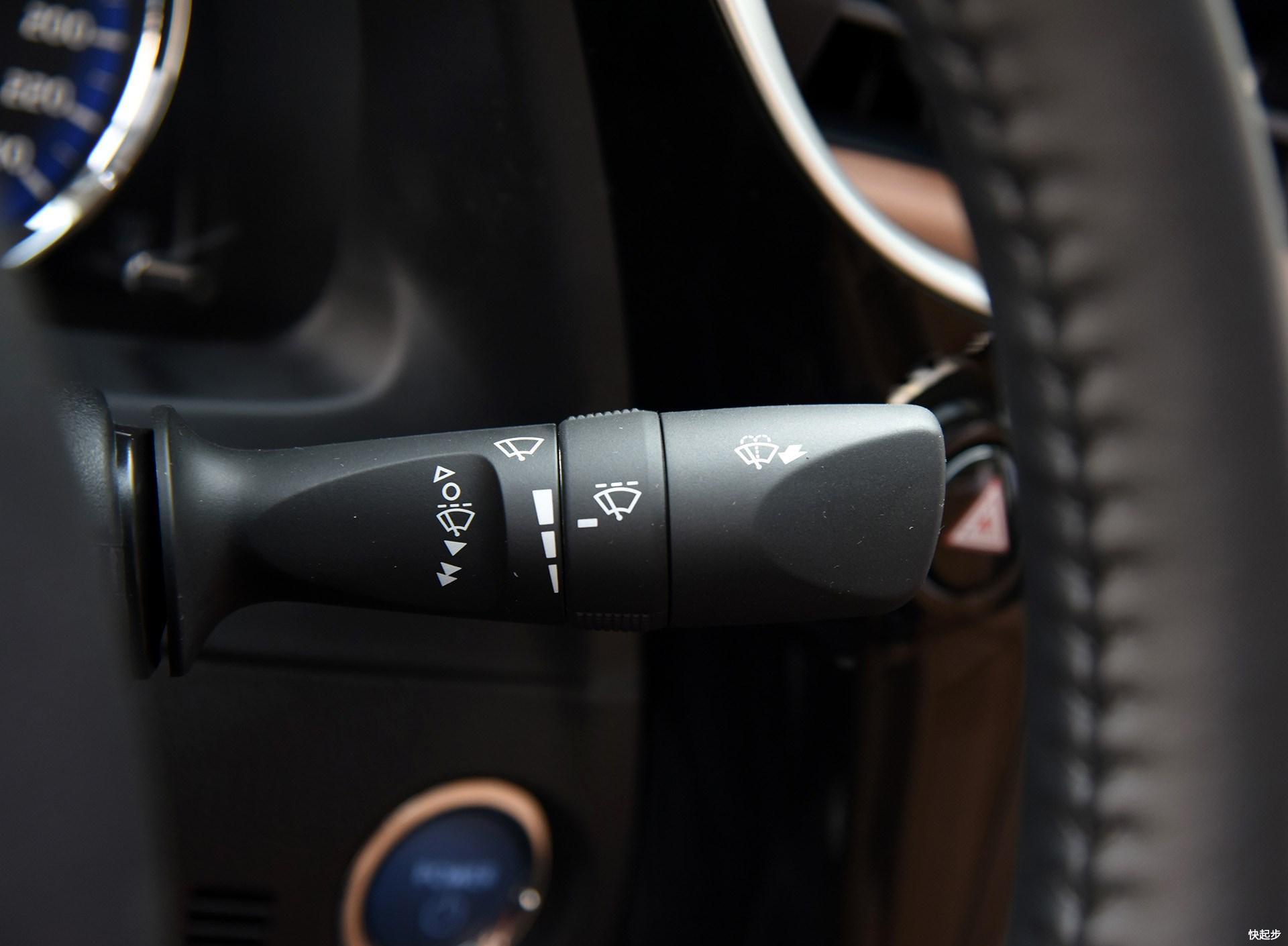 丰田-卡罗拉双擎E+