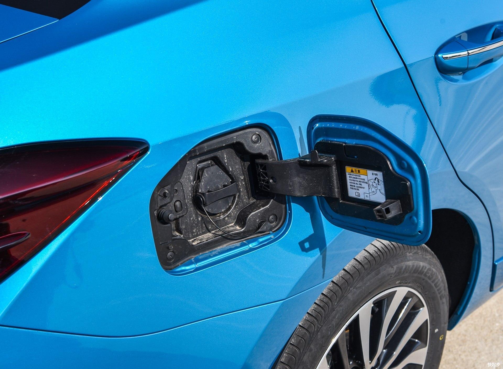 丰田-卡罗拉双擎E+