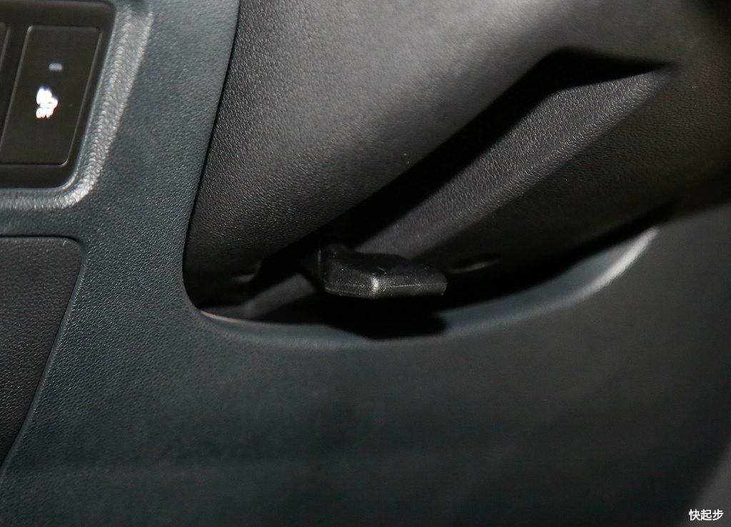 长安汽车-长安CS15EV