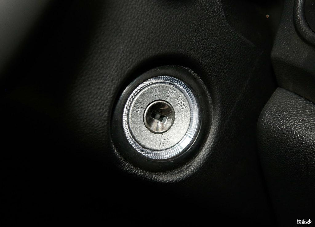 长安汽车-长安CS15EV