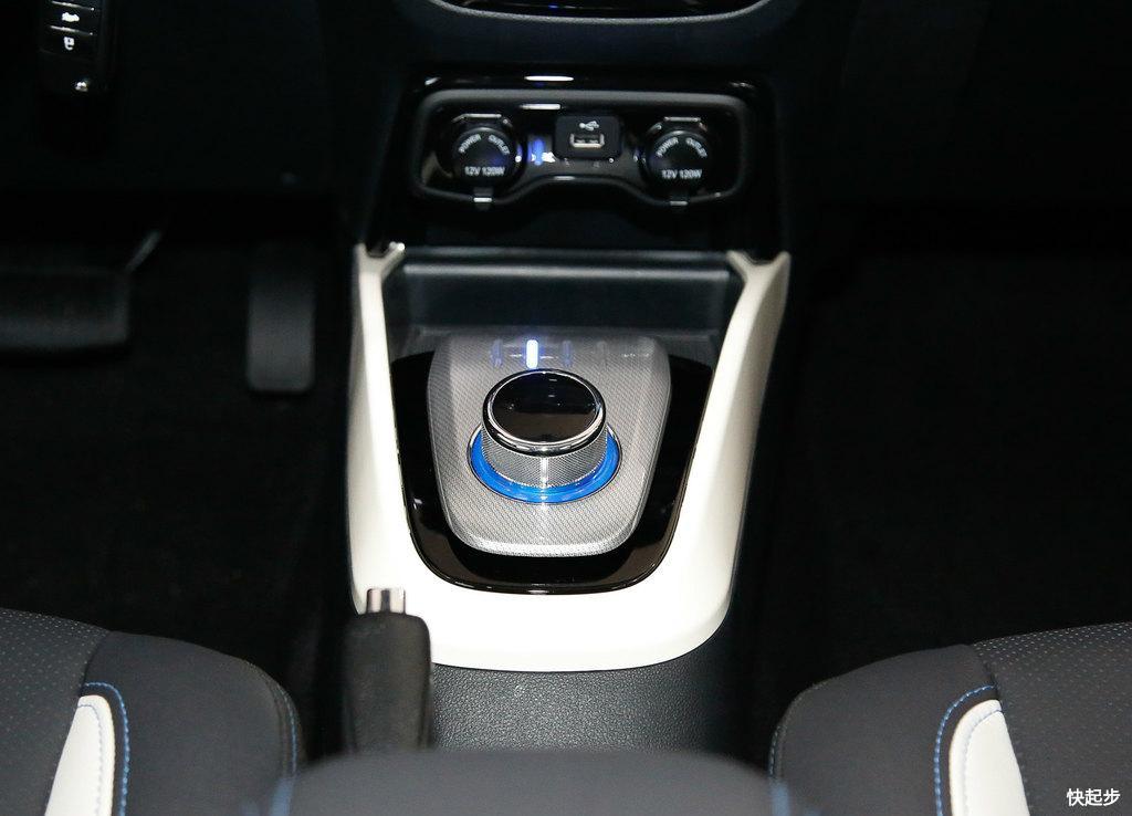 长安汽车-长安CS15EV