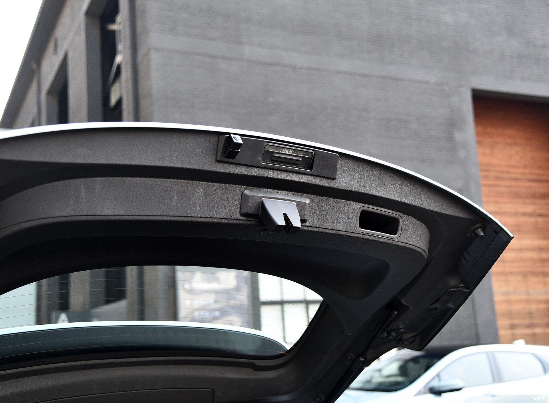 别克-微蓝VELITE 6 纯电动