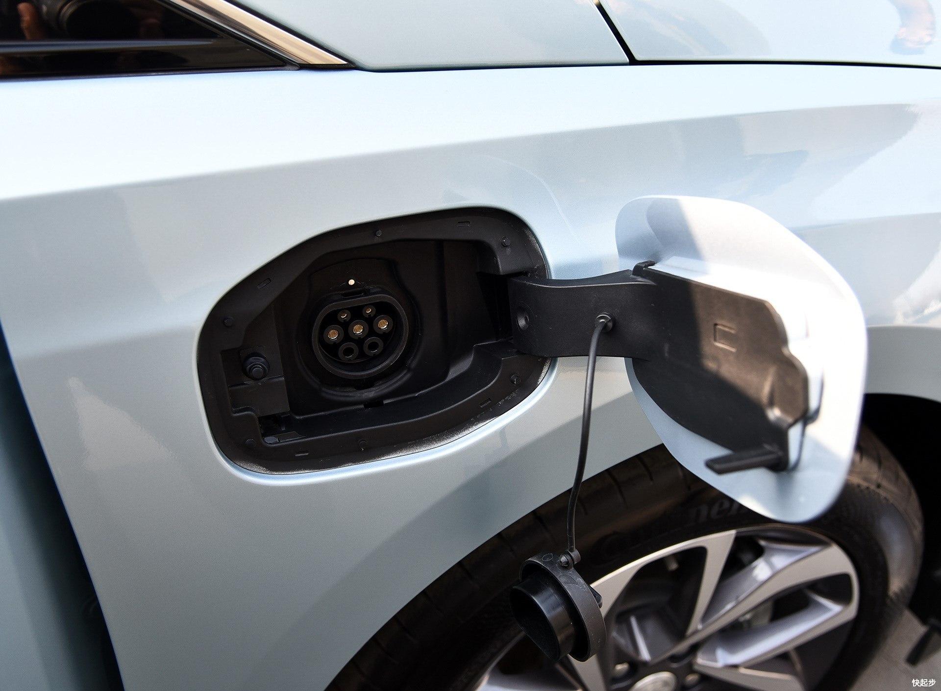 别克-微蓝VELITE 6 纯电动