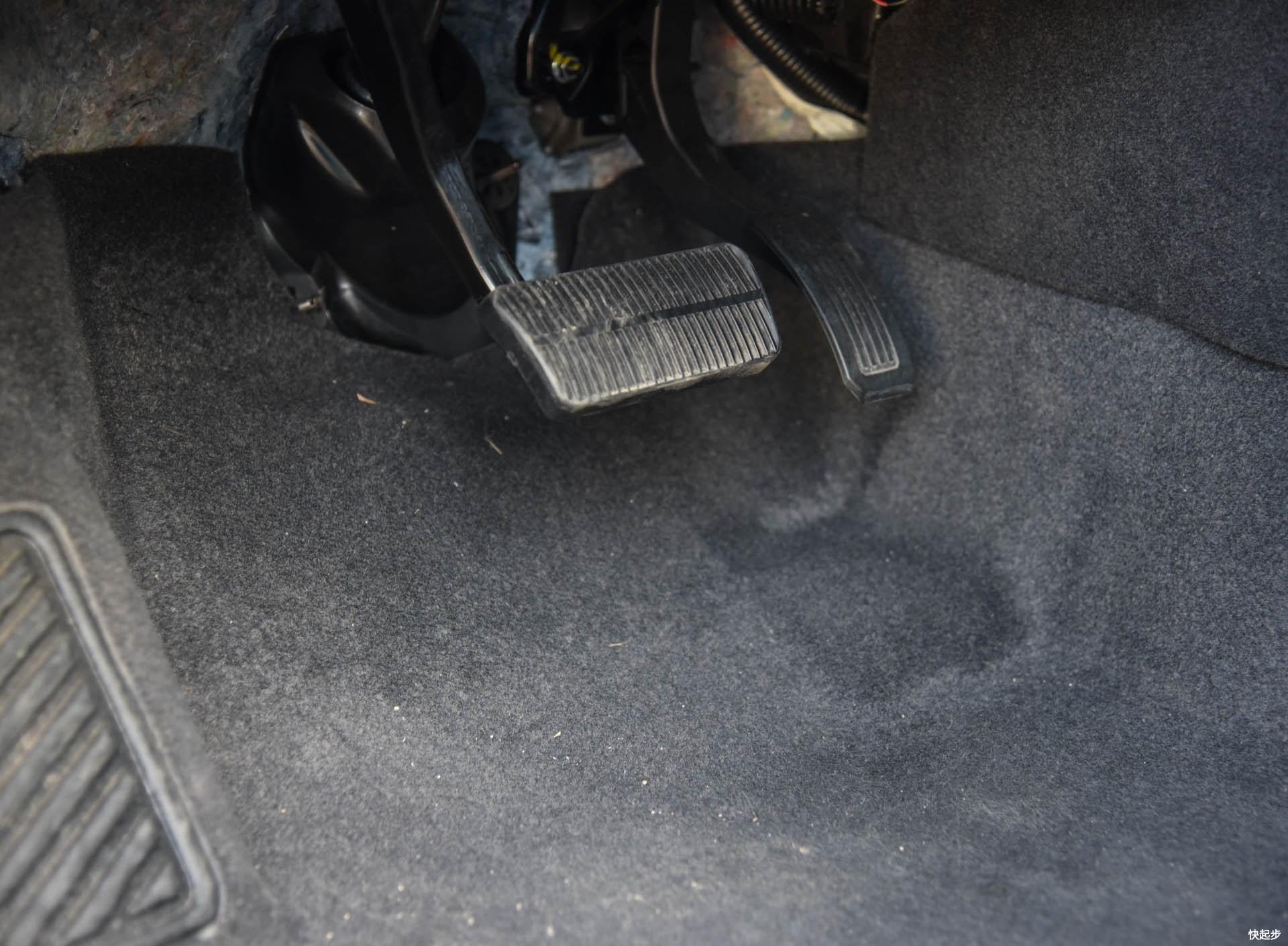 长安汽车-长安CS75PHEV