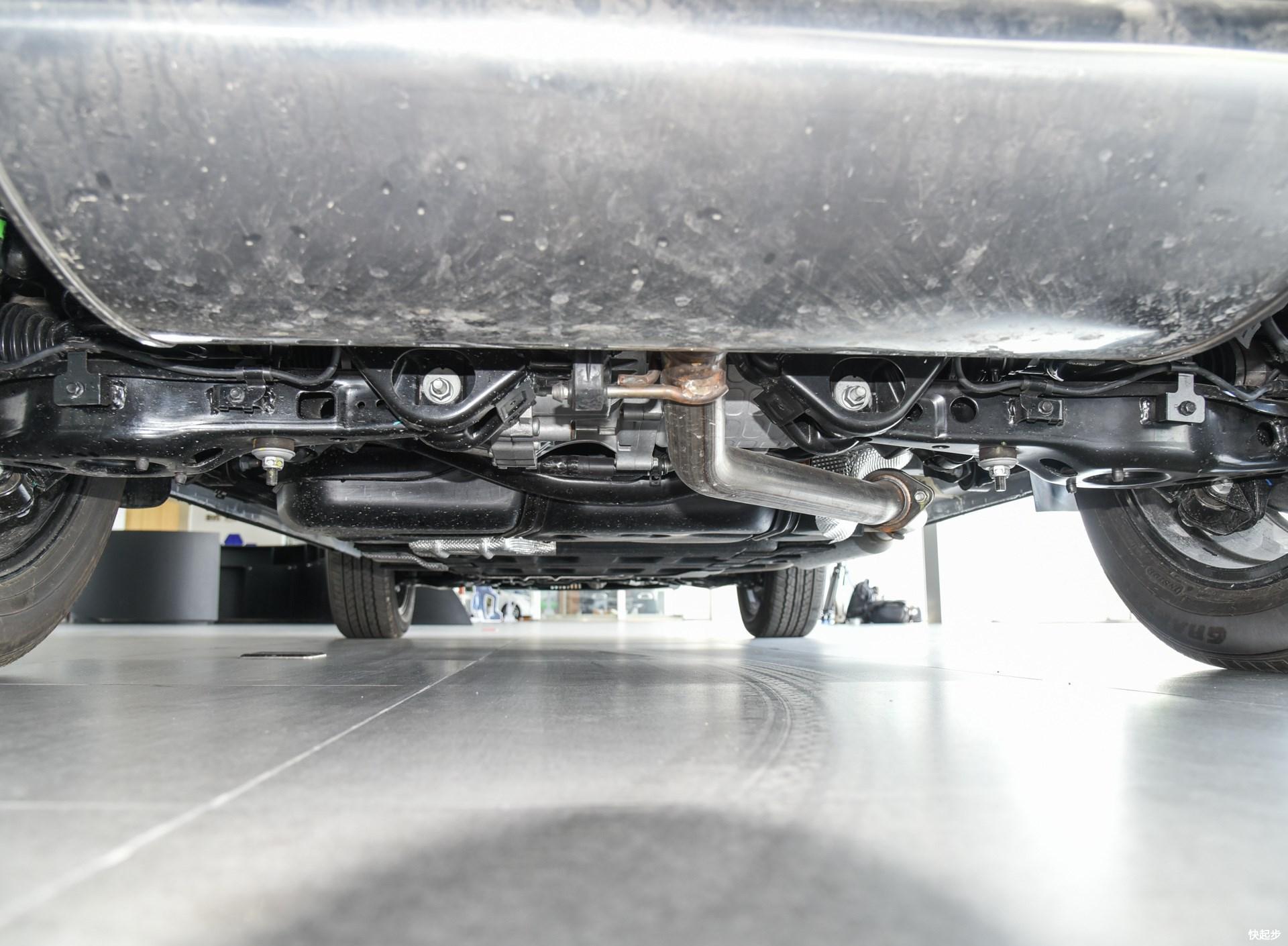 长安汽车-长安CS75PHEV