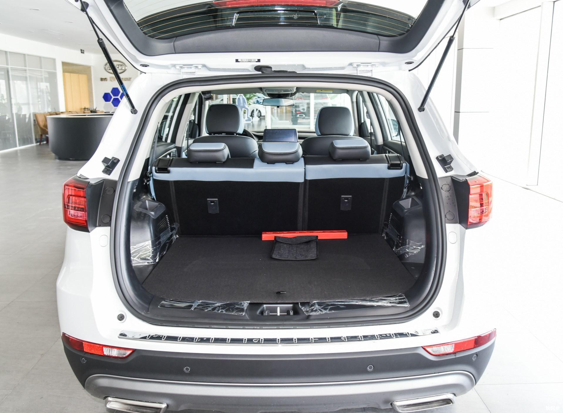 长安汽车-长安CS75PHEV