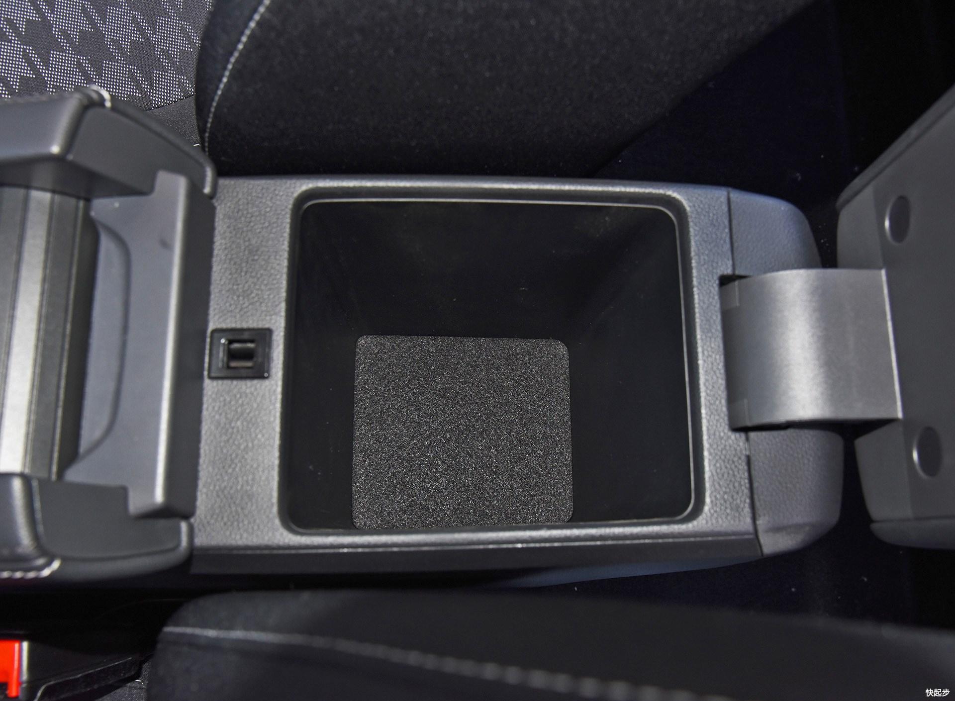 名爵-名爵EZS纯电动