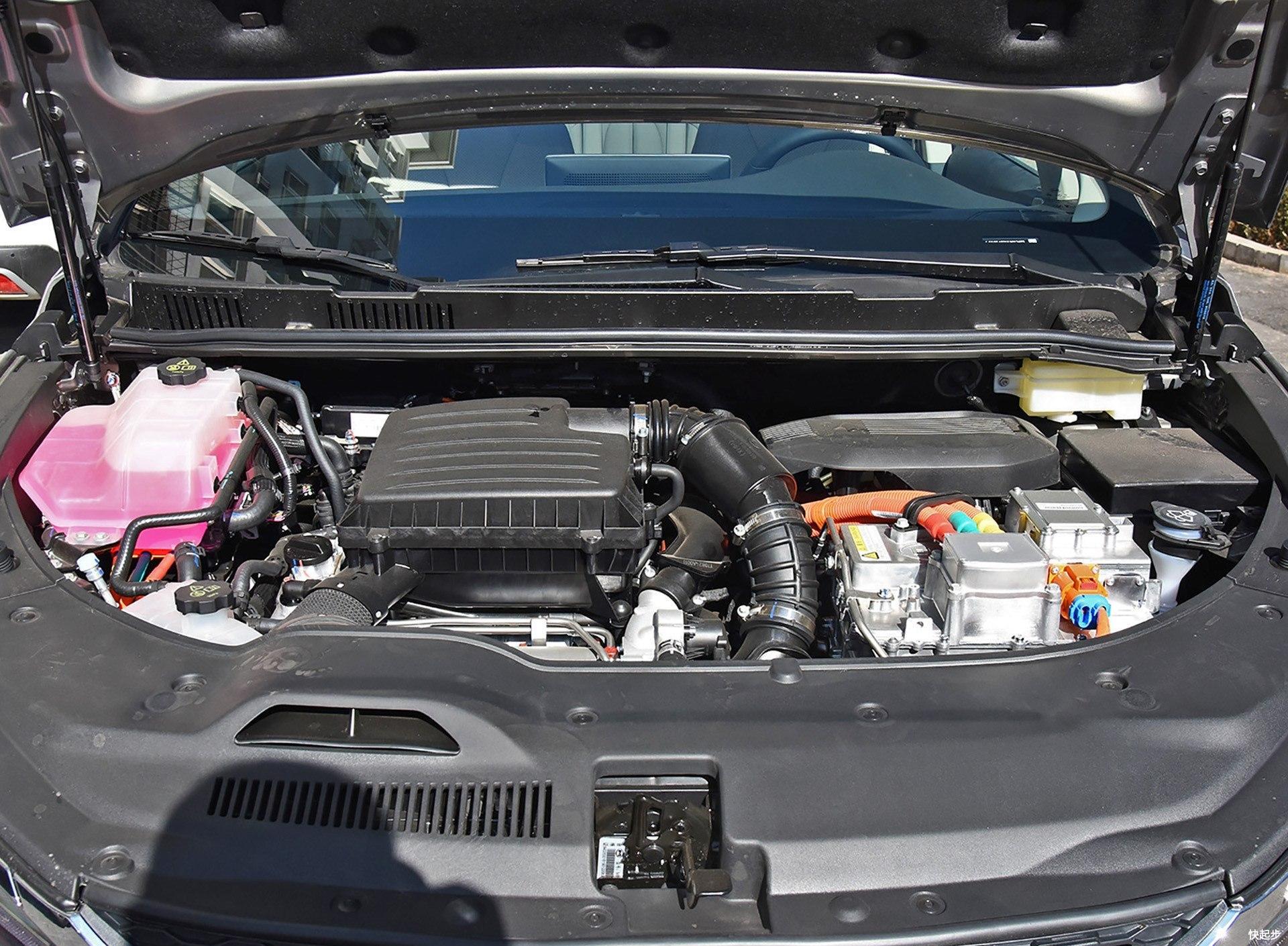 比亚迪-比亚迪宋MAX DM