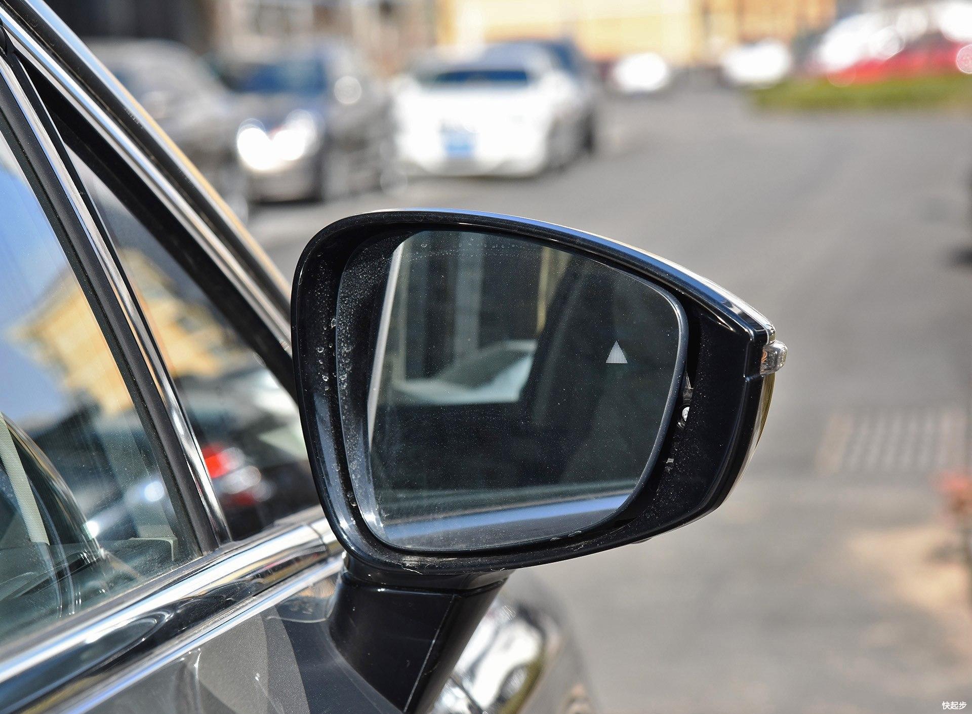 比亚迪-比亚迪宋MAX DM