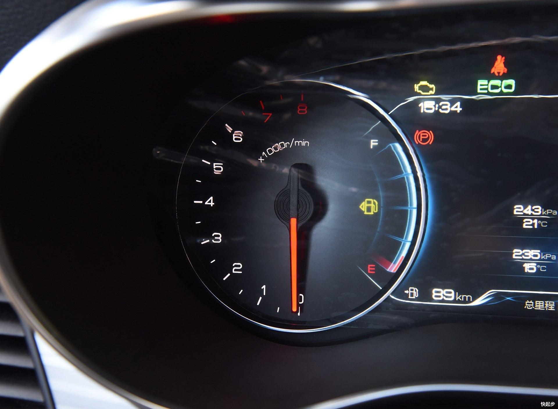 比亚迪-比亚迪宋MAX DM