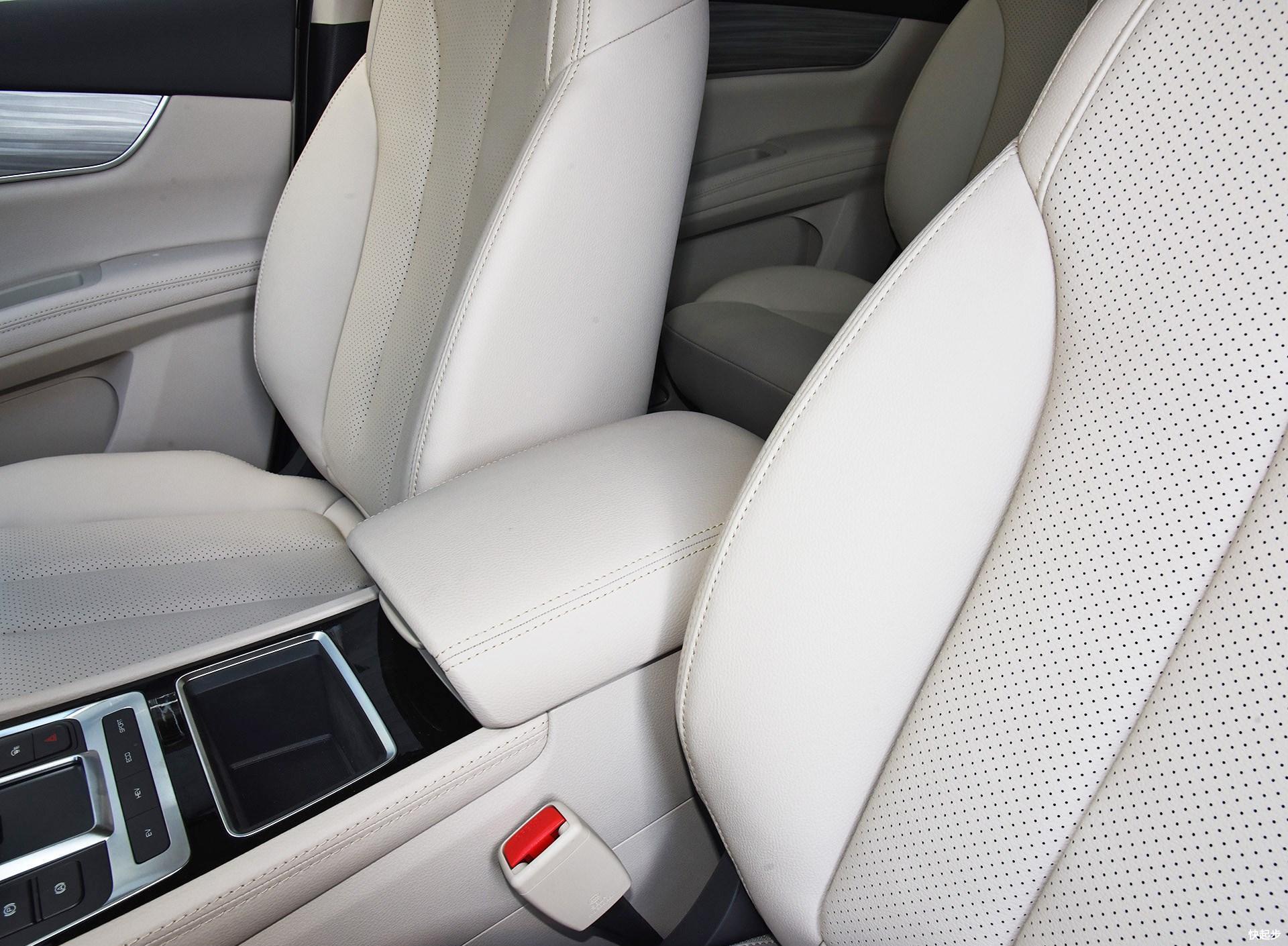 比亚迪-比亚迪宋MAX DM