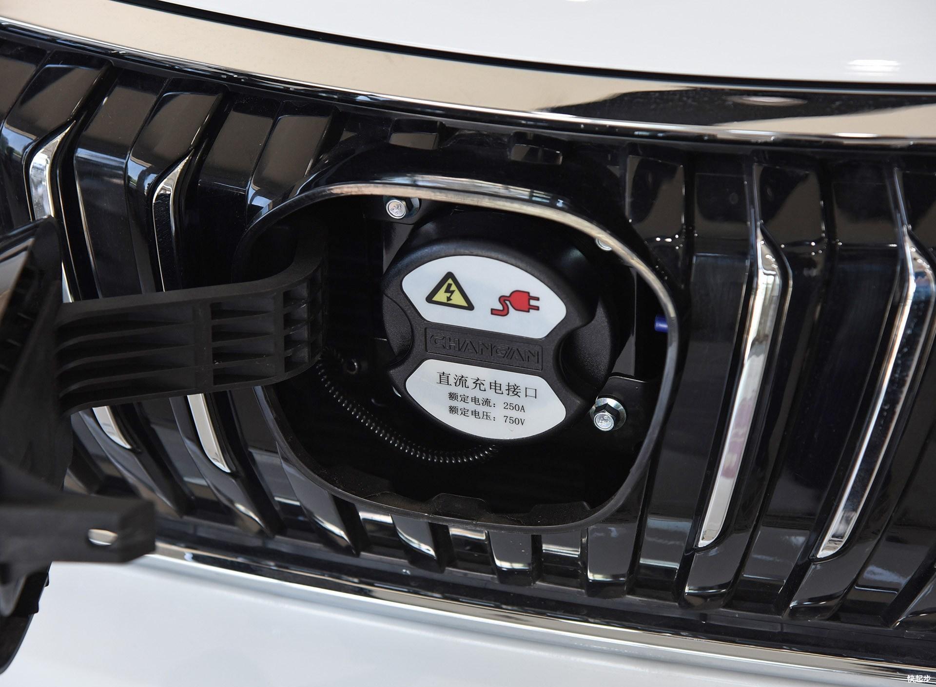 长安汽车-长安CS15EV