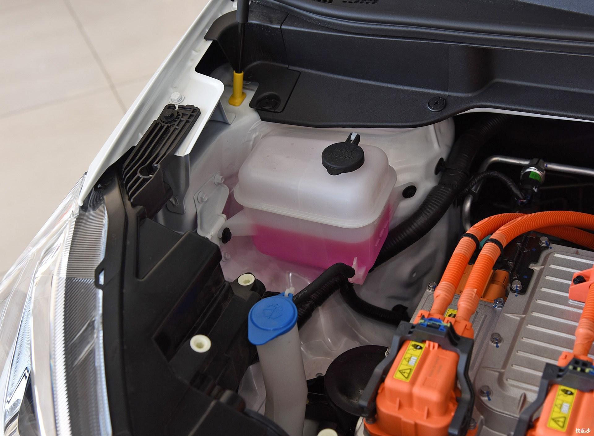 长安汽车-长安CS15EV