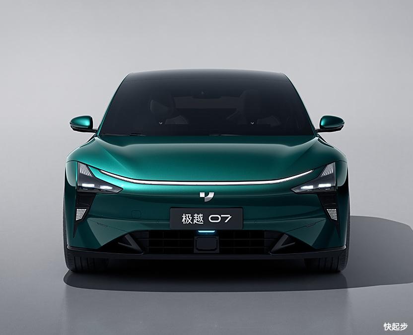 极越汽车-极越07