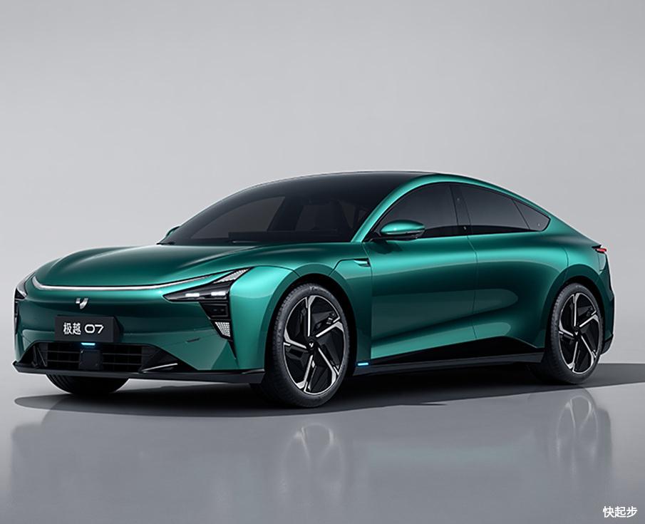 极越汽车-极越07