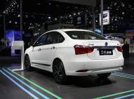 东风风神-风神E70