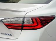 雷克萨斯雷克萨斯ES