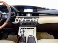 雷克萨斯雷克萨斯ES