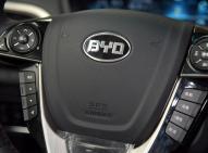 比亚迪比亚迪秦