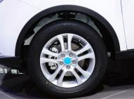 华泰新能源-圣达菲5 XEV260