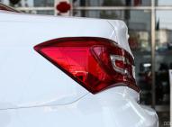 比亚迪比亚迪秦EV