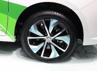 东风风神-风神E70