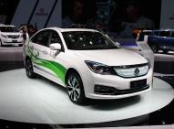 东风风神-风神E70