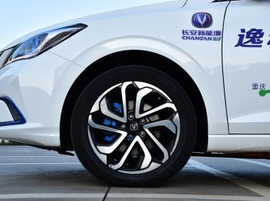 长安汽车逸动EV