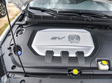 长安汽车逸动EV