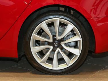 特斯拉特斯拉Model 3