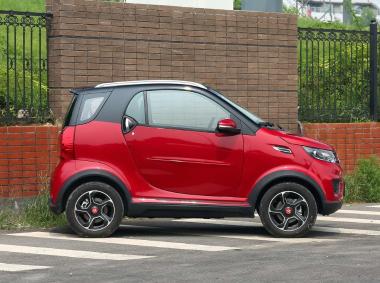 红星汽车闪闪X2