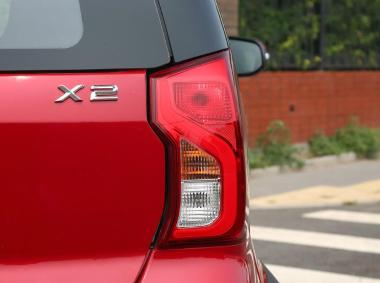 红星汽车闪闪X2