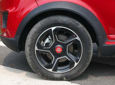 红星汽车闪闪X2