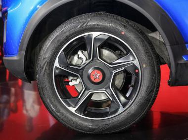 红星汽车-闪闪X2