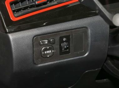 红星汽车-闪闪X2