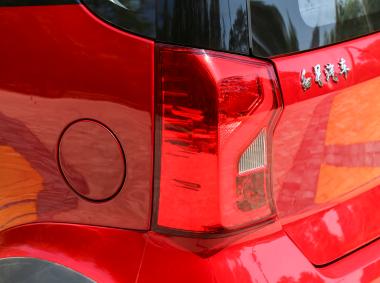 红星汽车闪闪X2