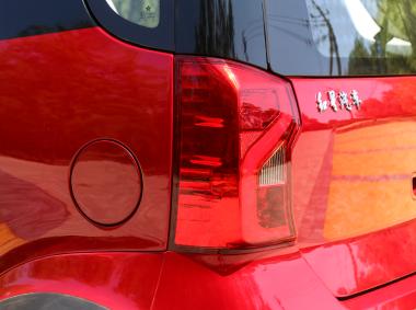 红星汽车闪闪X2