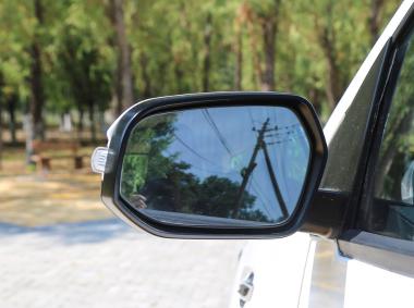 红星汽车闪闪X2