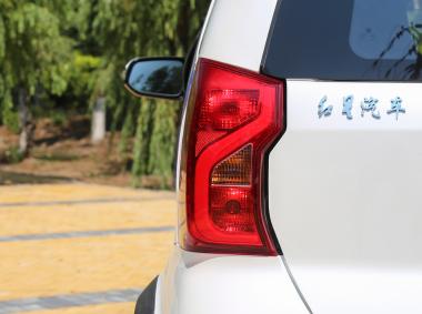 红星汽车-闪闪X2
