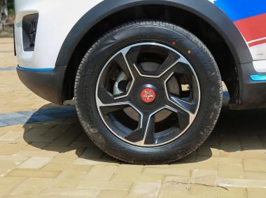 红星汽车闪闪X2