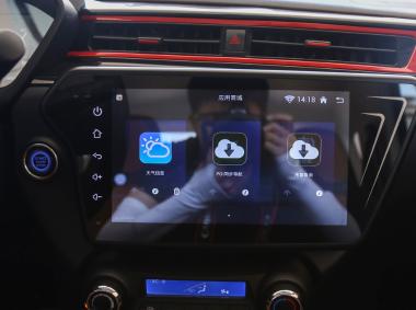 红星汽车闪闪X2