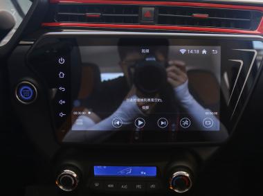 红星汽车闪闪X2